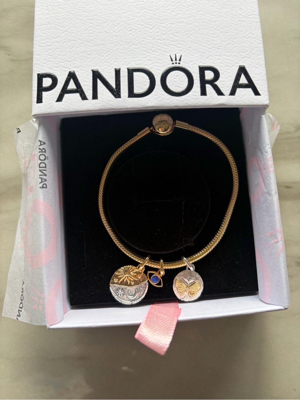 Like New Pandora Gold Moments Bracelet Set W/ 3 Celestial Charms & Box
